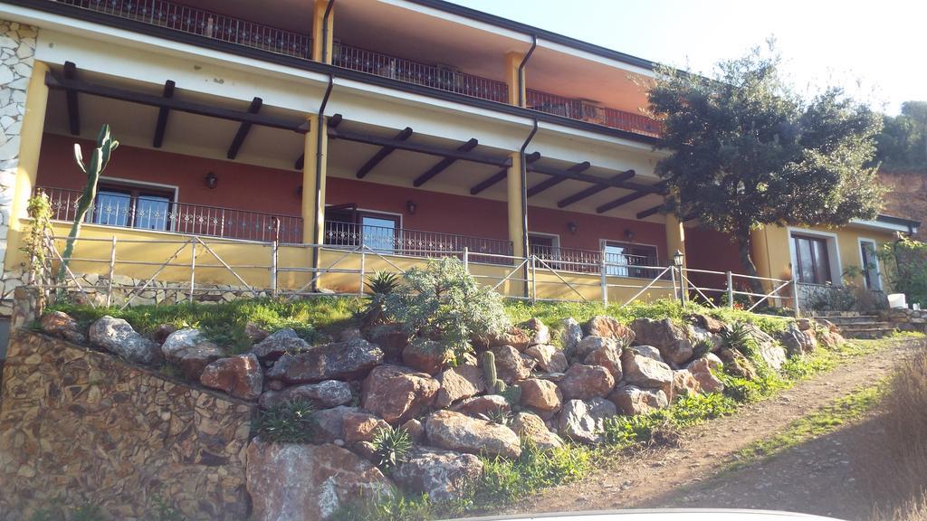 La Casa Sarda Hotell Fluminimaggiore Exteriör bild
